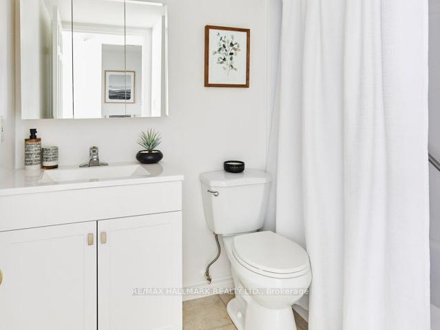 Photo 5 of Unit 109, 90 Dale Avenue, Scarborough, Guildwood — HOMEH
