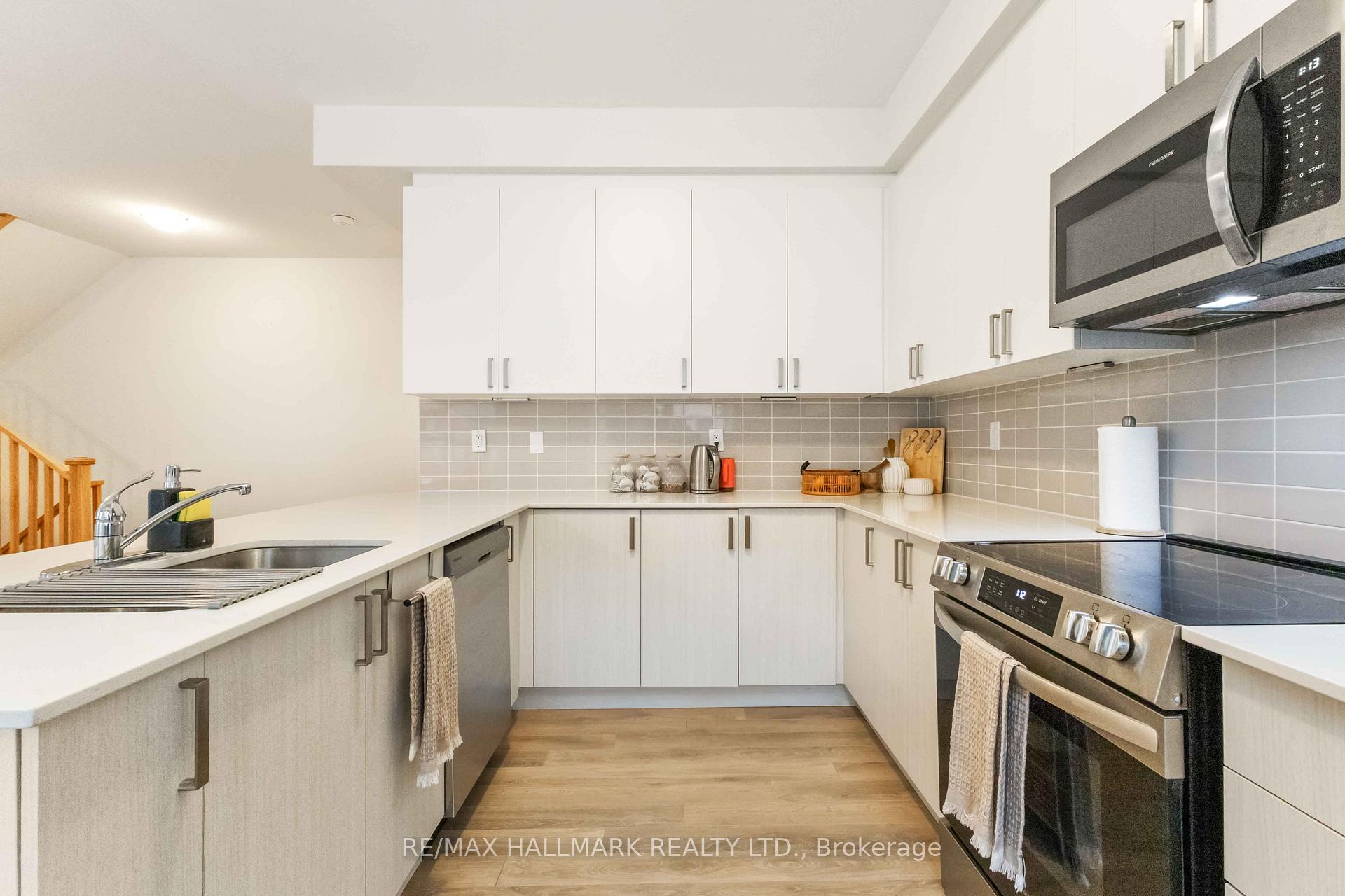 Photo 29 of Unit 901, 1865 Pickering Parkway S, Pickering, Village East — HOMEH