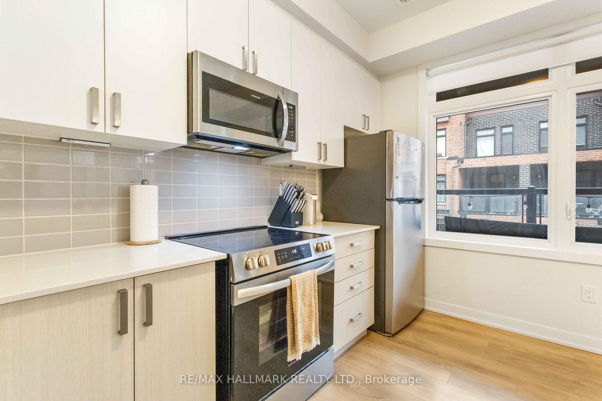 Photo 14 of Unit 901, 1865 Pickering Parkway S, Pickering, Village East — HOMEH
