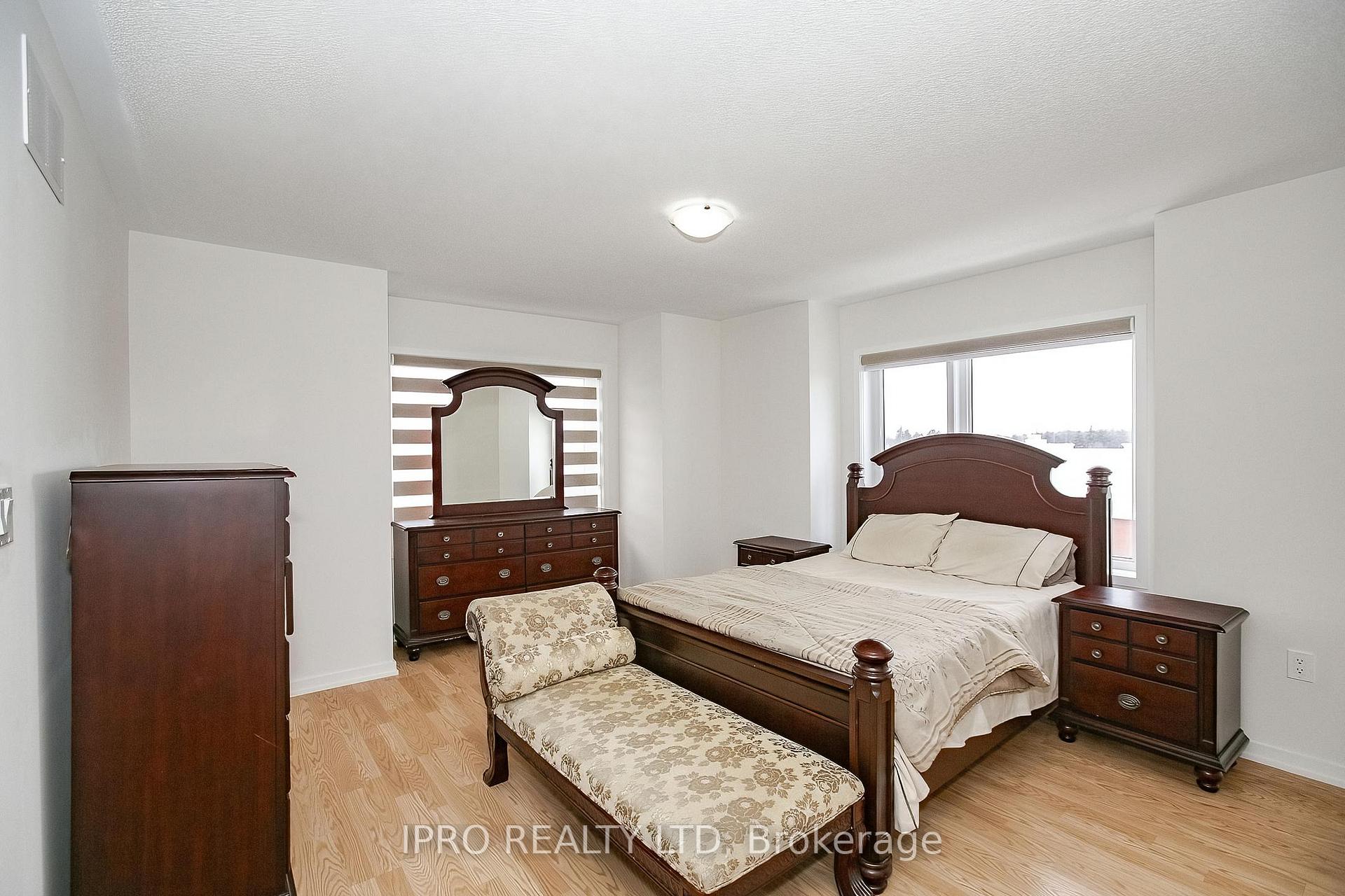 Photo 31 of 138 Landsbridge Street, Caledon, Bolton East — HOMEH