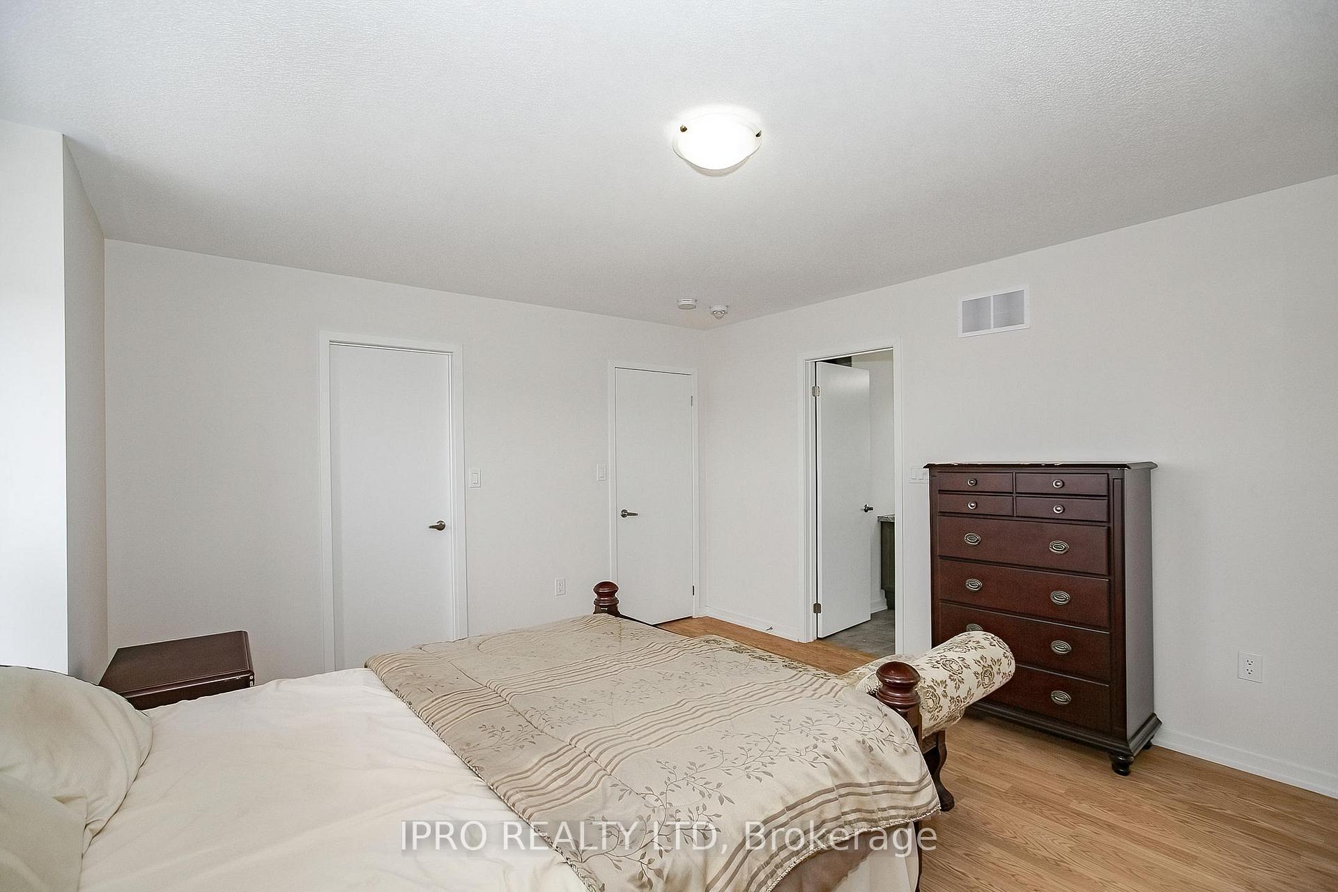 Photo 22 of 138 Landsbridge Street, Caledon, Bolton East — HOMEH