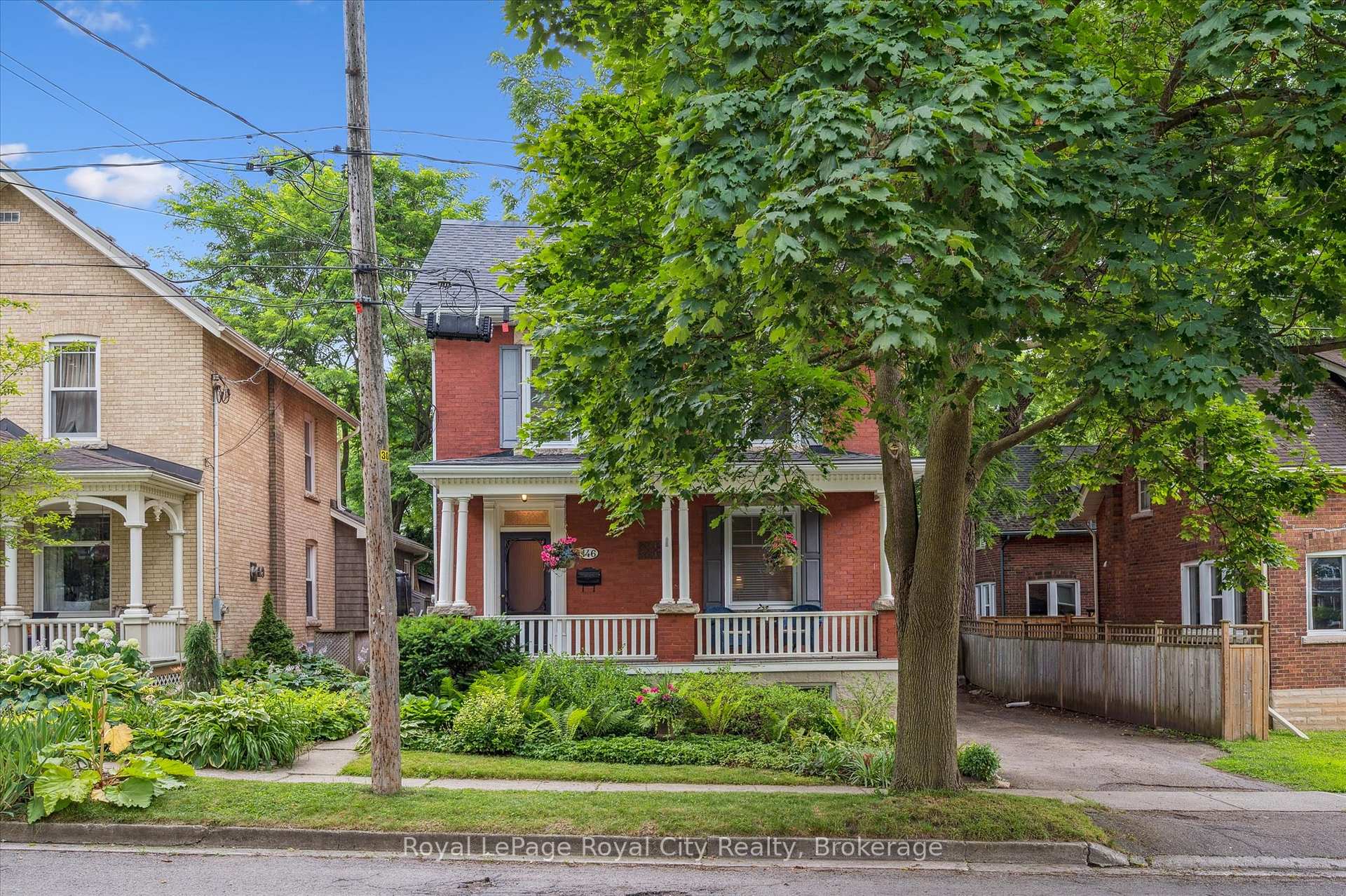 Photo 2 of 146 Cork Street W, Guelph, Downtown — HOMEH