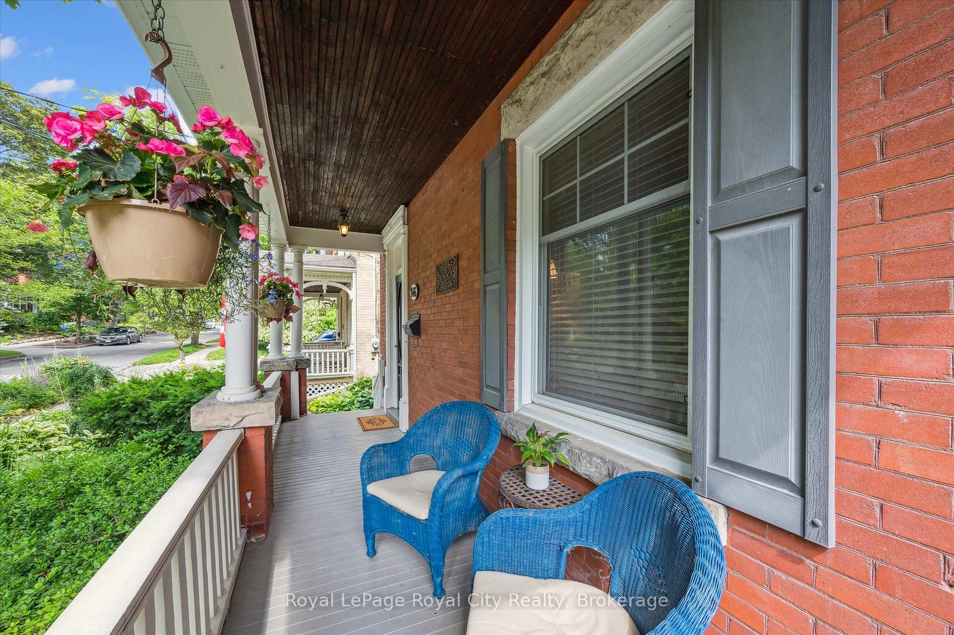 Photo 7 of 146 Cork Street W, Guelph, Downtown — HOMEH