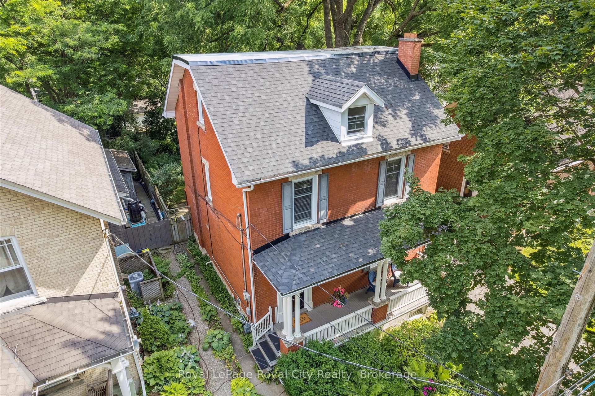 Photo 48 of 146 Cork Street W, Guelph, Downtown — HOMEH