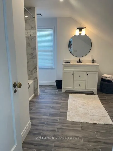 Photo 9 of 5706 King Street, Lincoln, Beamsville — HOMEH