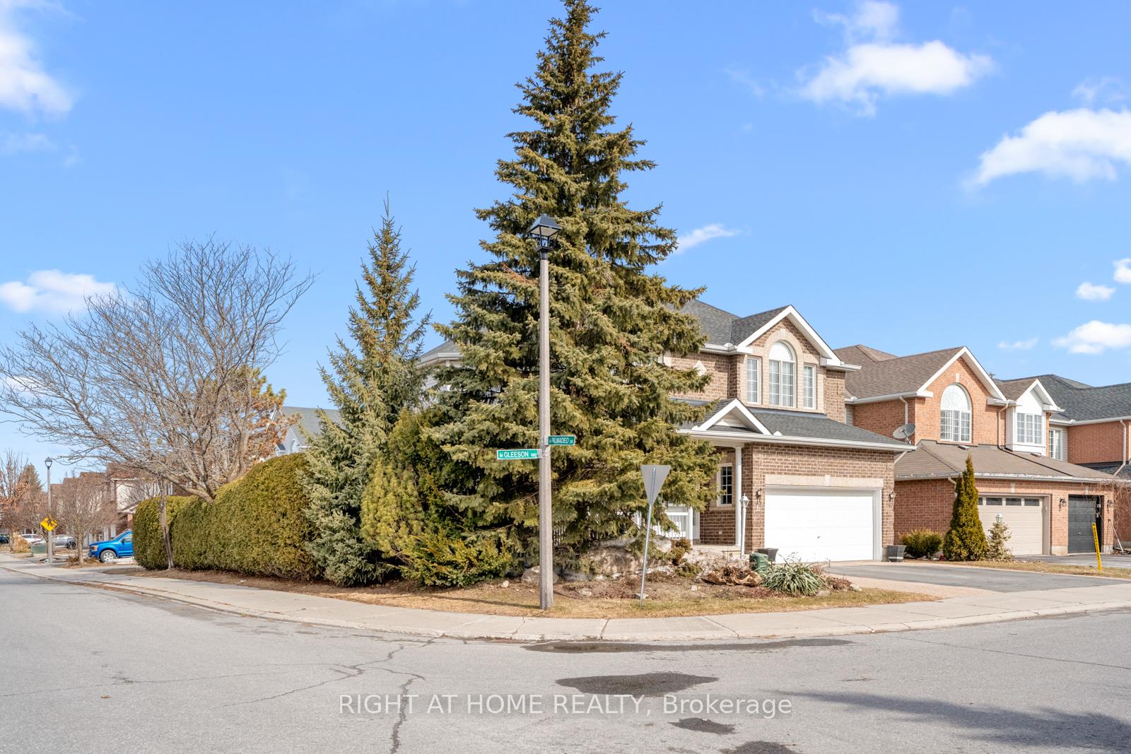 Photo 2 of 1 Gleeson Way, Ottawa, Barrhaven - Longfields — HOMEH