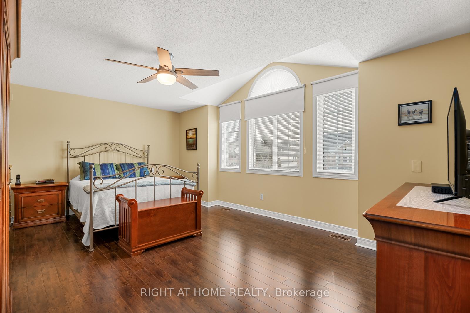 Photo 26 of 1 Gleeson Way, Ottawa, Barrhaven - Longfields — HOMEH