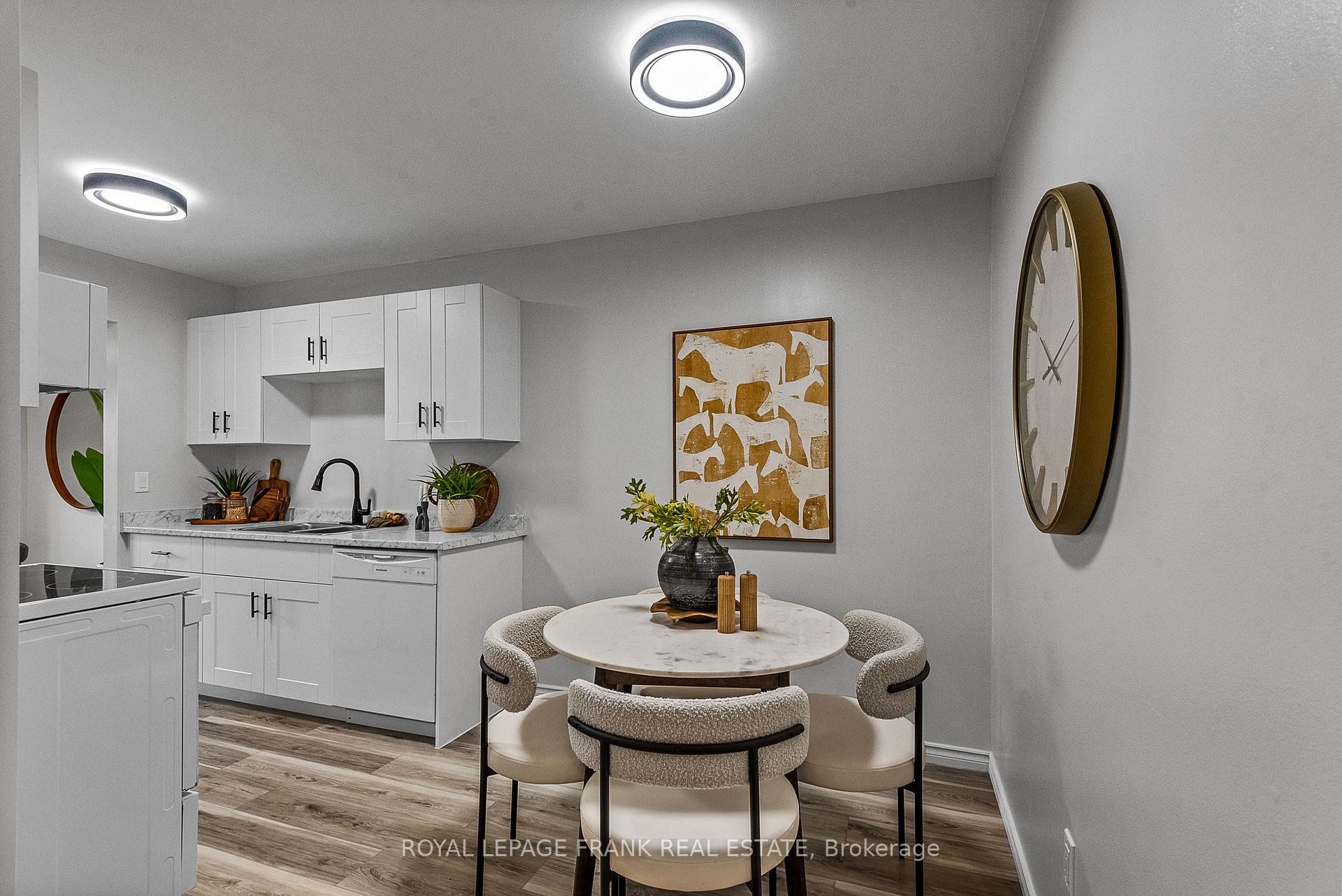 Photo 5 of Unit 17, 700 Harmony Road N, Oshawa, Pinecrest — HOMEH