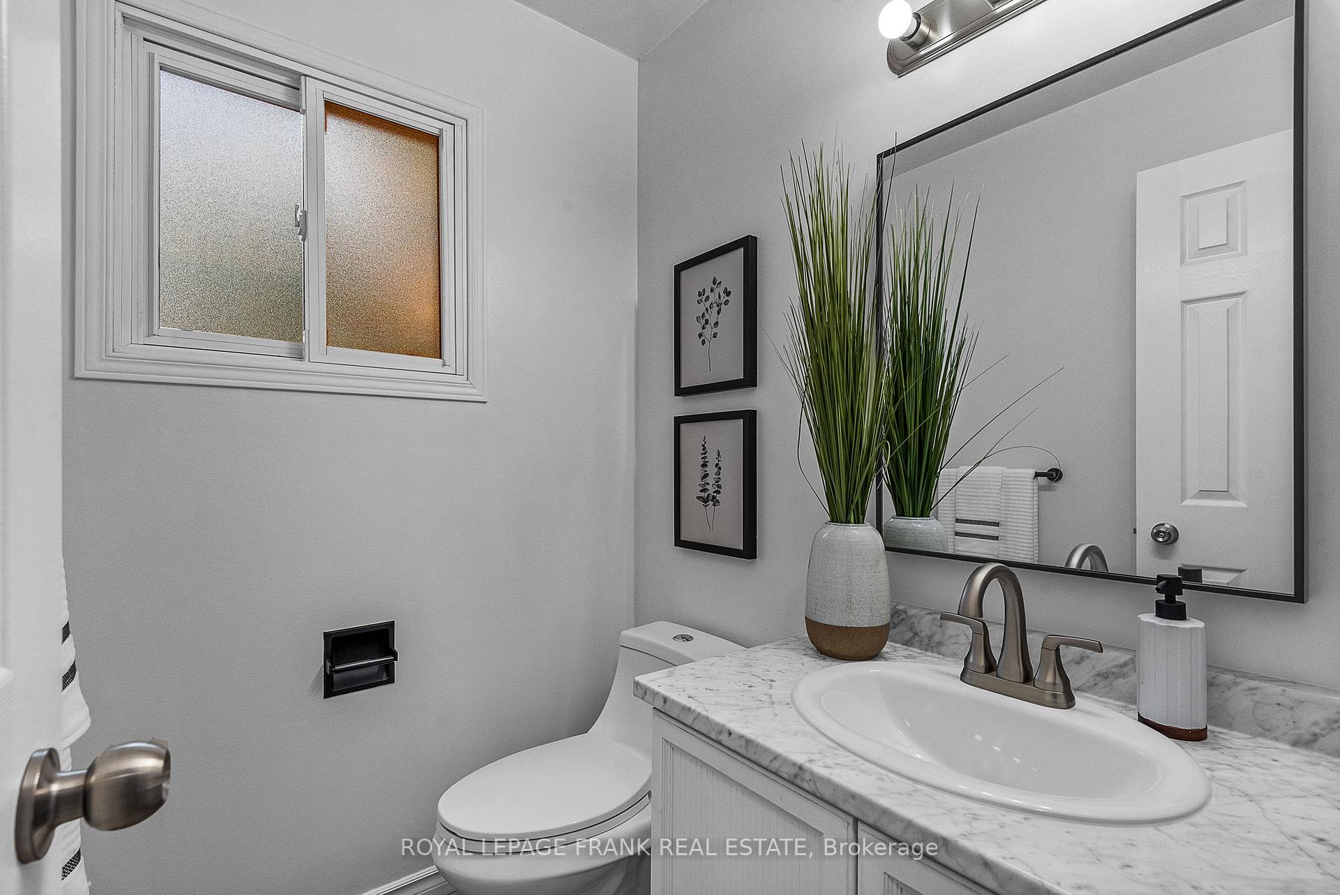 Photo 12 of Unit 17, 700 Harmony Road N, Oshawa, Pinecrest — HOMEH