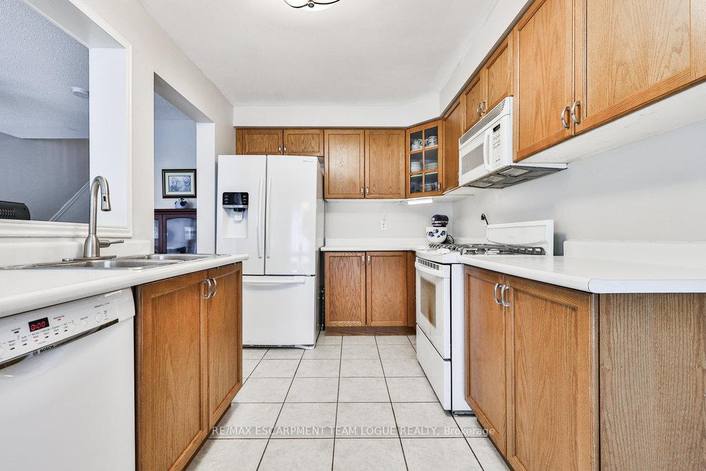 Photo 26 of Unit 65, 485 Green Road, Hamilton, Stoney Creek — HOMEH