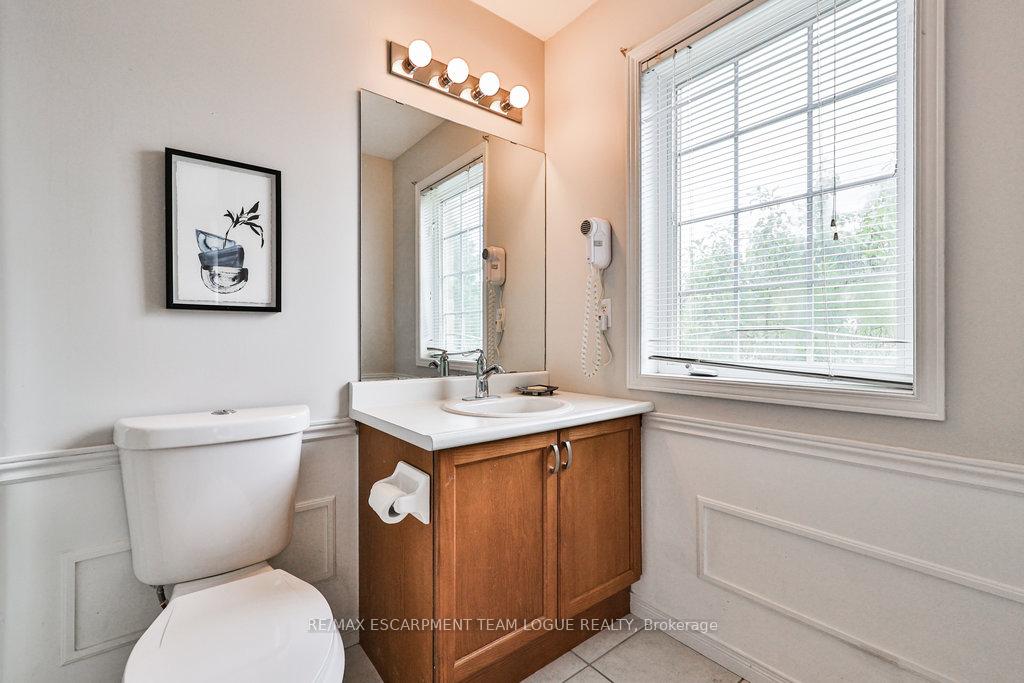 Photo 9 of Unit 65, 485 Green Road, Hamilton, Stoney Creek — HOMEH