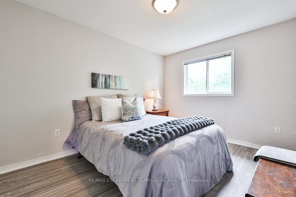 Photo 19 of Unit 65, 485 Green Road, Hamilton, Stoney Creek — HOMEH