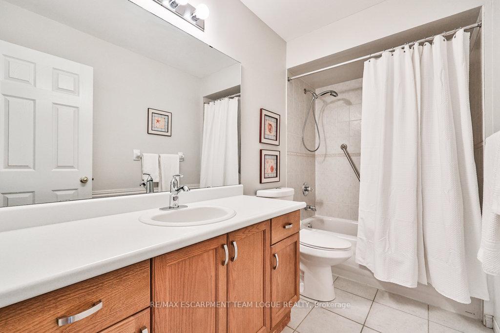 Photo 25 of Unit 65, 485 Green Road, Hamilton, Stoney Creek — HOMEH