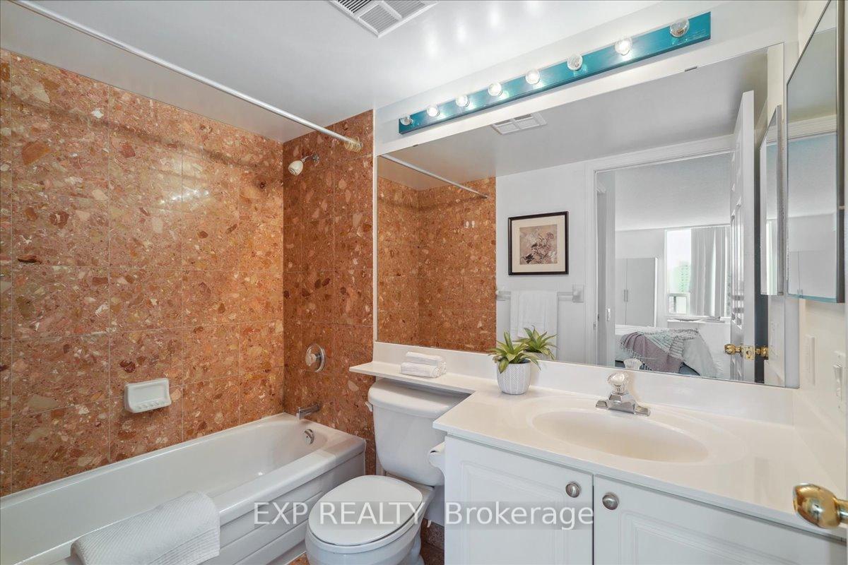 Photo 8 of Unit 1012, 8 Covington Road, Toronto, Englemount-Lawrence — HOMEH