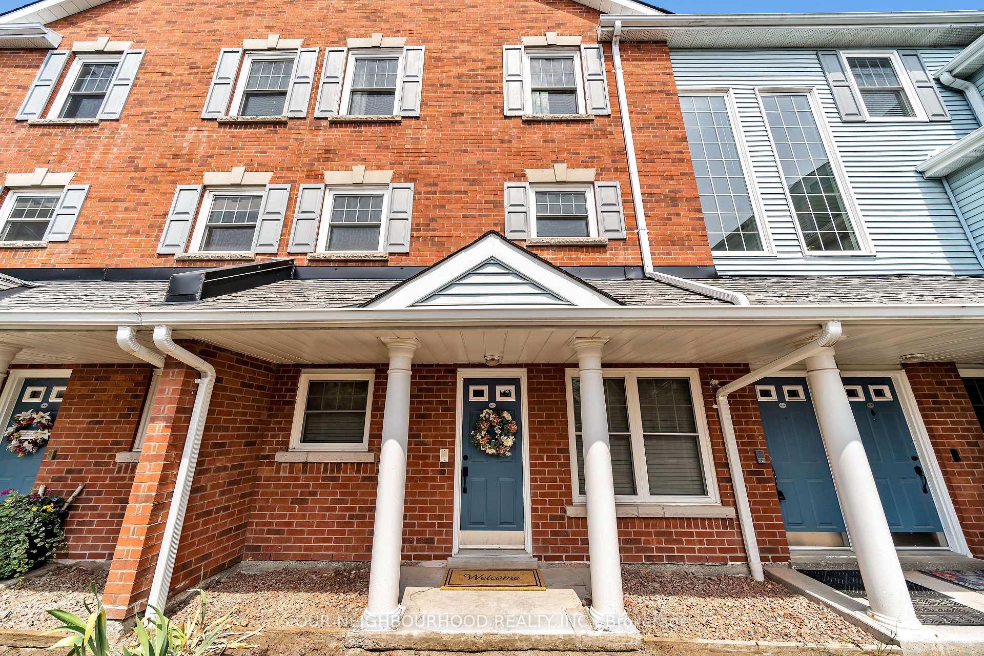 Photo 1 of Unit B10, 1653 Nash Road E, Clarington, Courtice — HOMEH