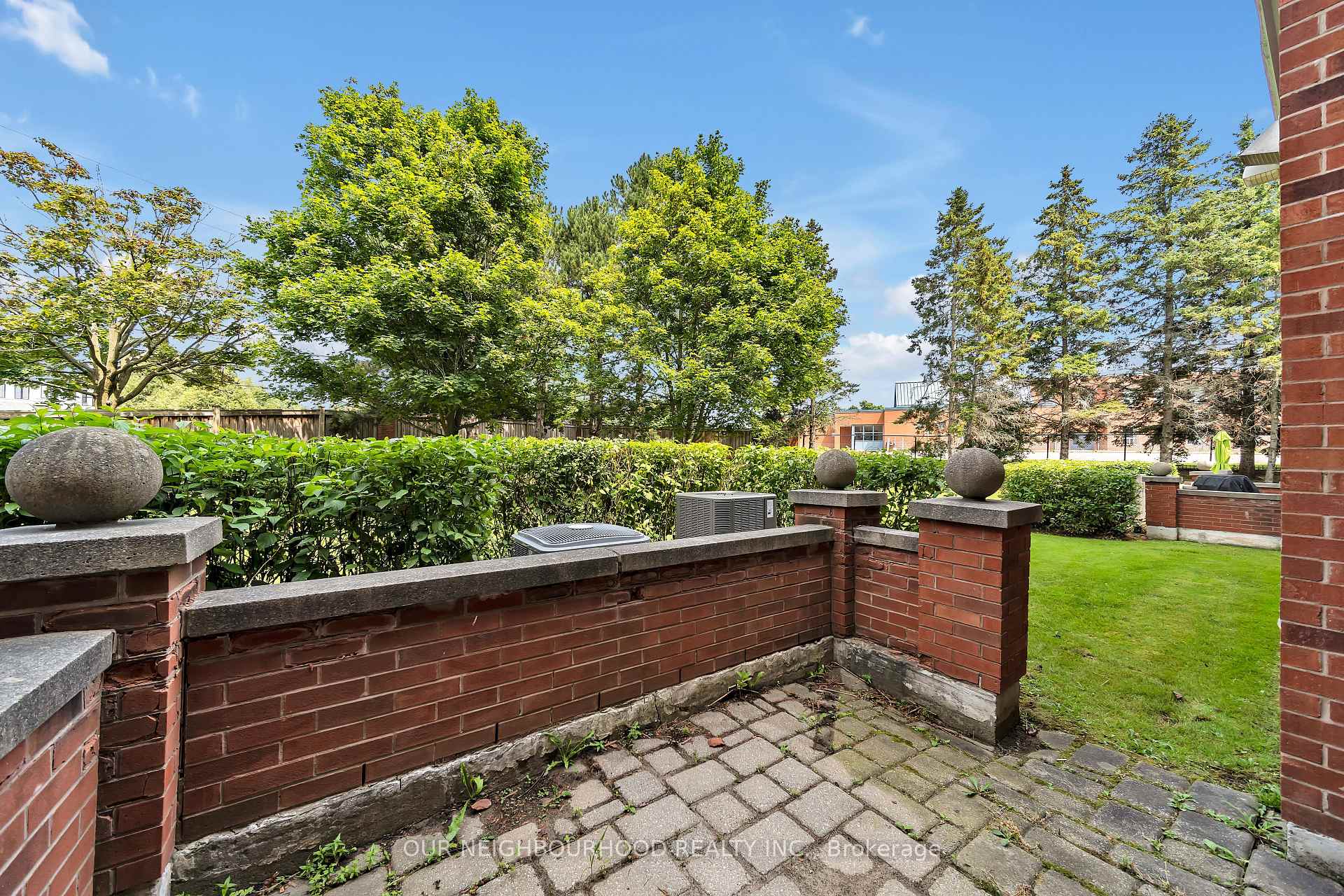 Photo 16 of Unit B10, 1653 Nash Road E, Clarington, Courtice — HOMEH