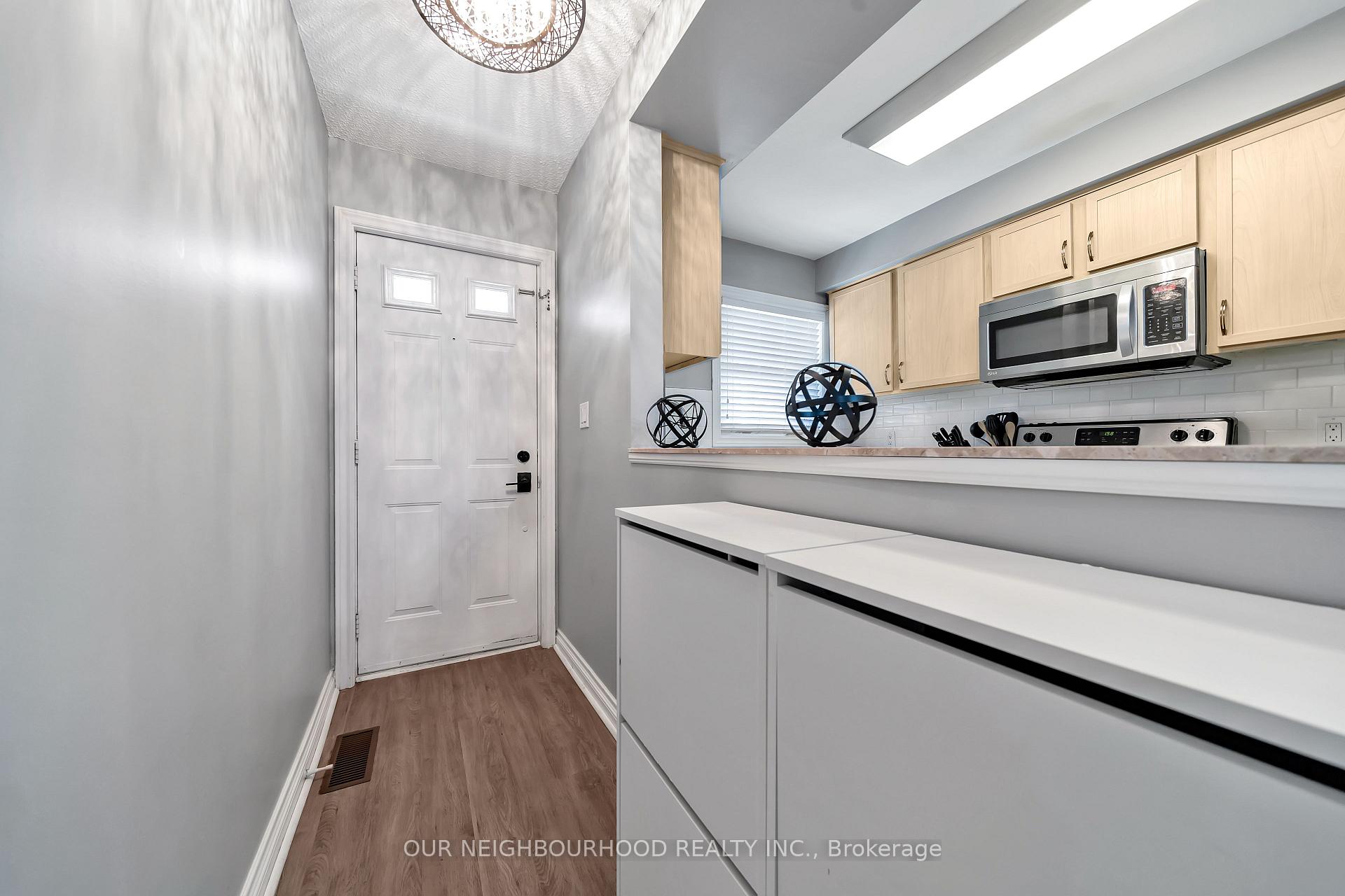 Photo 28 of Unit B10, 1653 Nash Road E, Clarington, Courtice — HOMEH