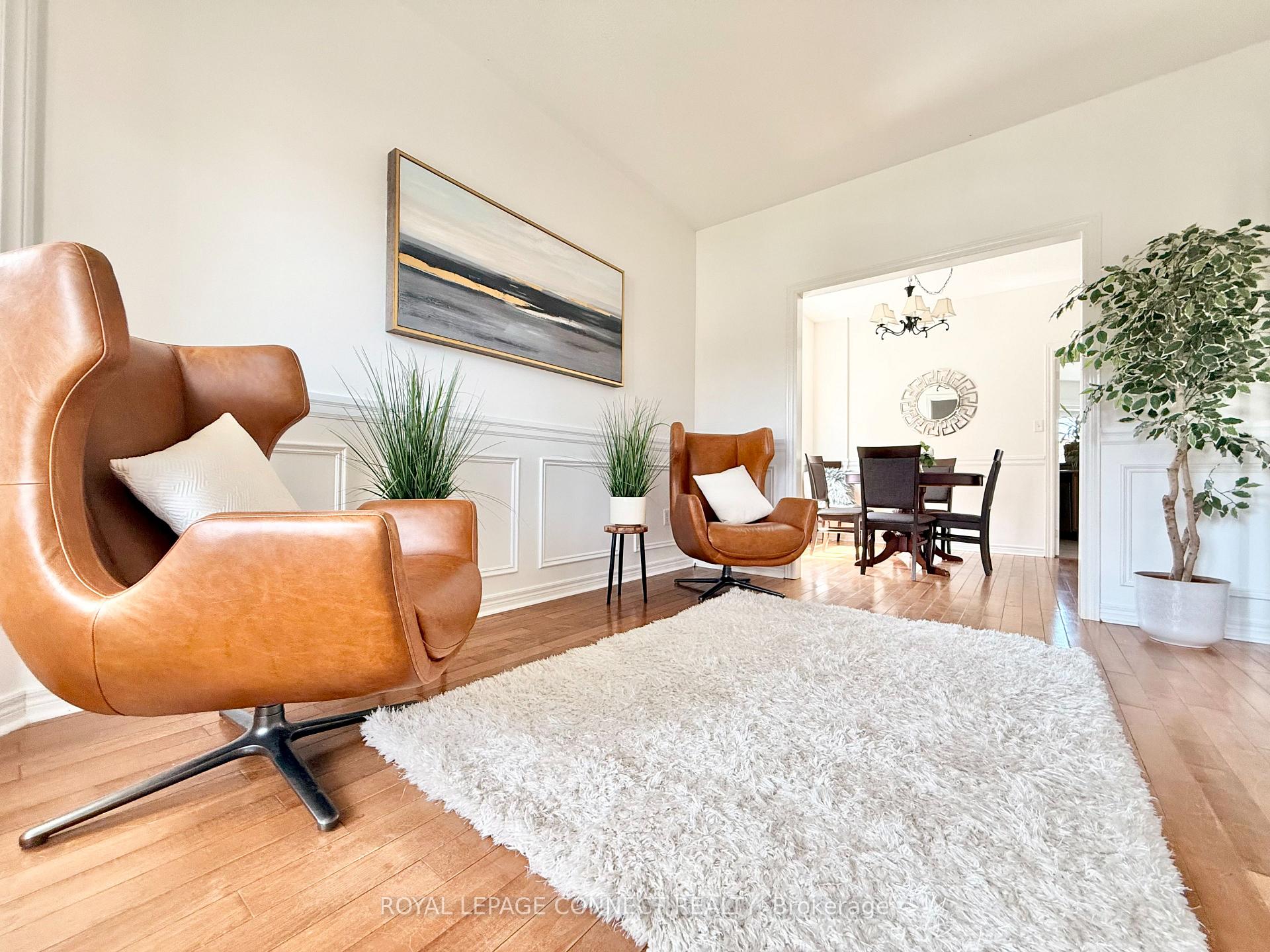 Photo 10 of 32 Prince George Crescent, Barrie, Innis-Shore — HOMEH