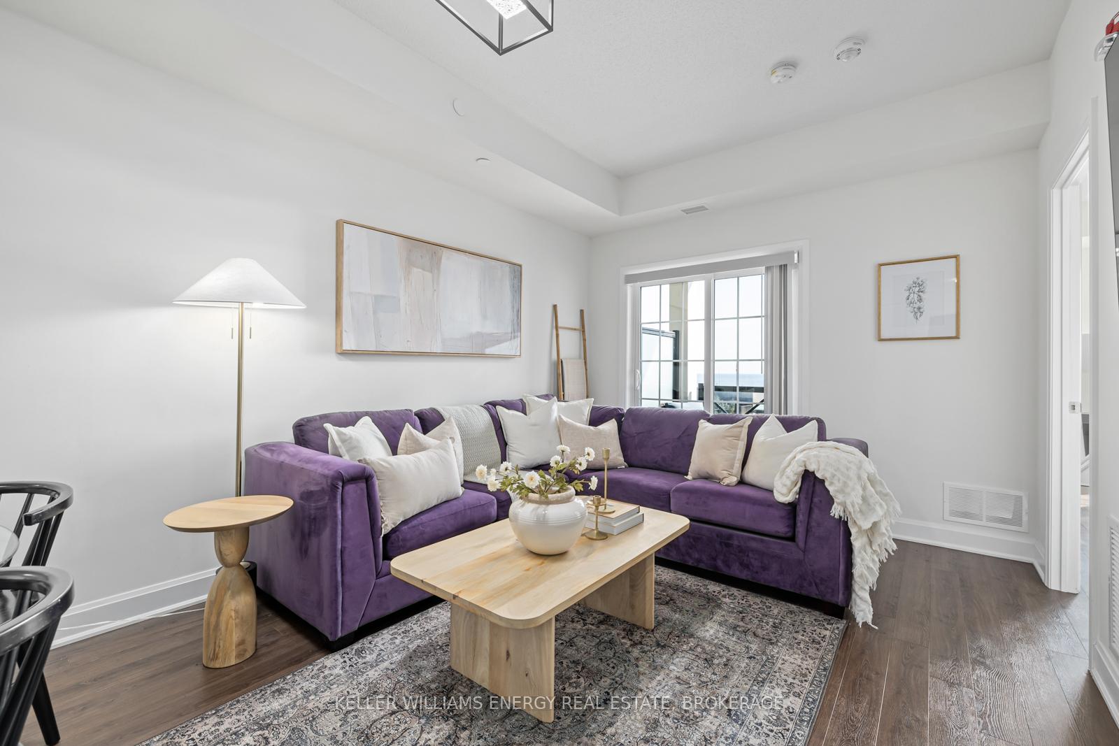 Photo 3 of Unit 314, 50 Lakebreeze Drive, Clarington, Newcastle — HOMEH