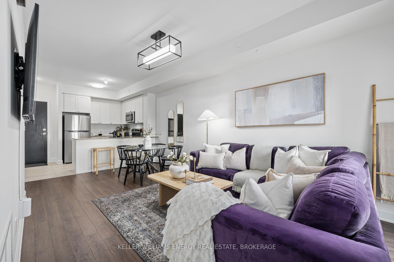 Photo 5 of Unit 314, 50 Lakebreeze Drive, Clarington, Newcastle — HOMEH