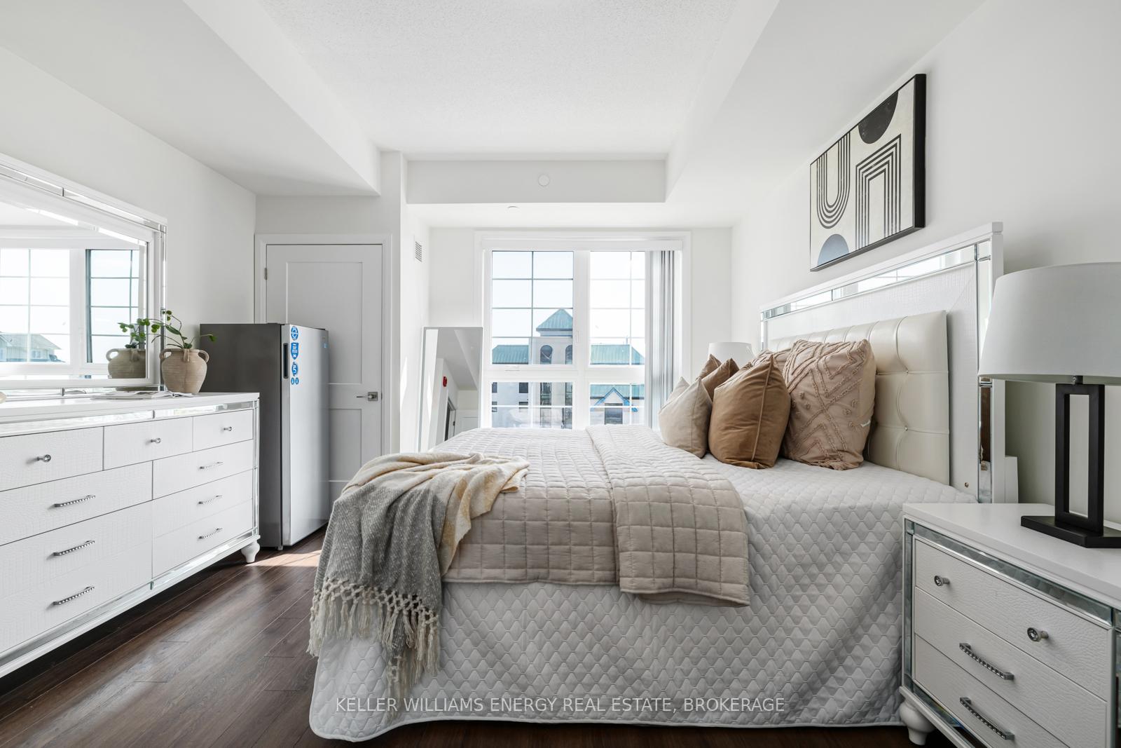 Photo 15 of Unit 314, 50 Lakebreeze Drive, Clarington, Newcastle — HOMEH