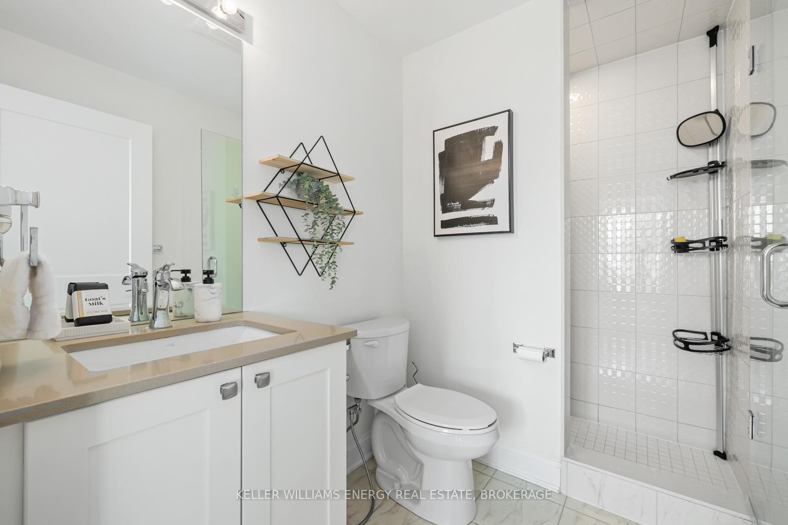 Photo 11 of Unit 314, 50 Lakebreeze Drive, Clarington, Newcastle — HOMEH