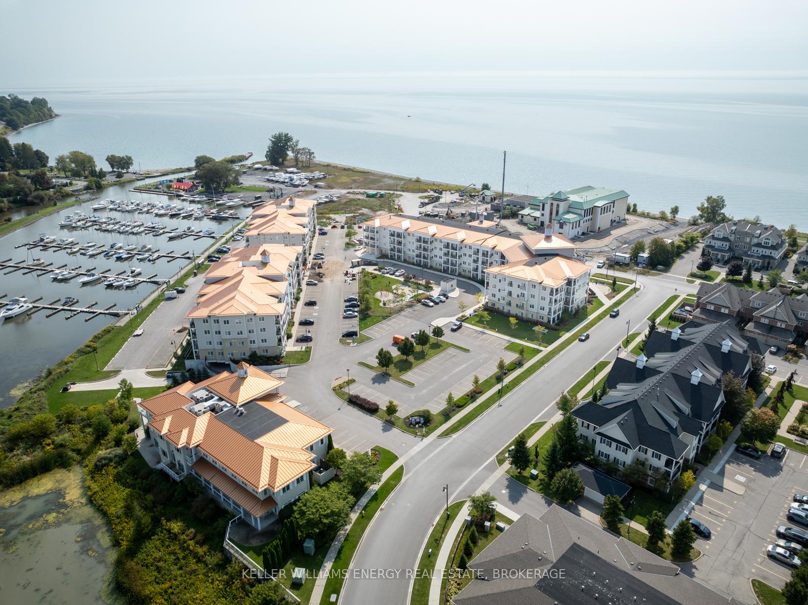 Photo 22 of Unit 314, 50 Lakebreeze Drive, Clarington, Newcastle — HOMEH
