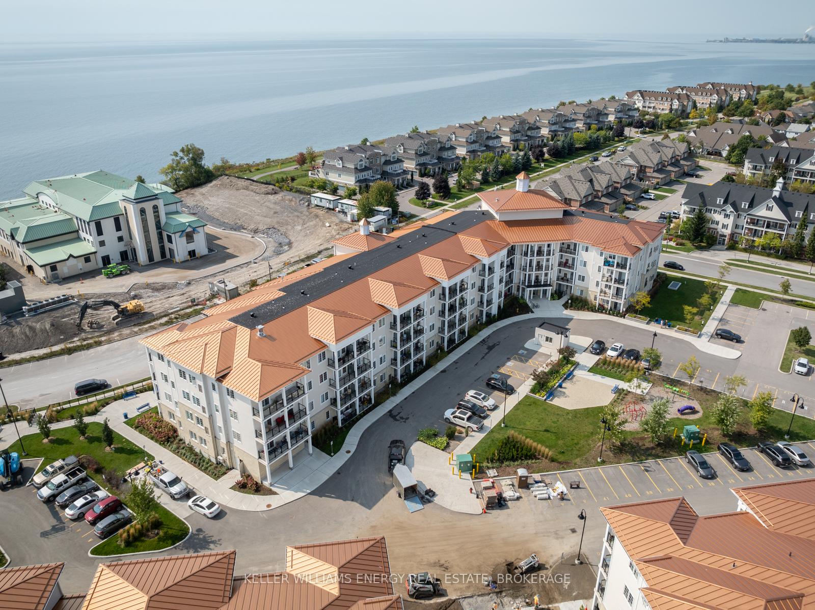 Photo 28 of Unit 314, 50 Lakebreeze Drive, Clarington, Newcastle — HOMEH