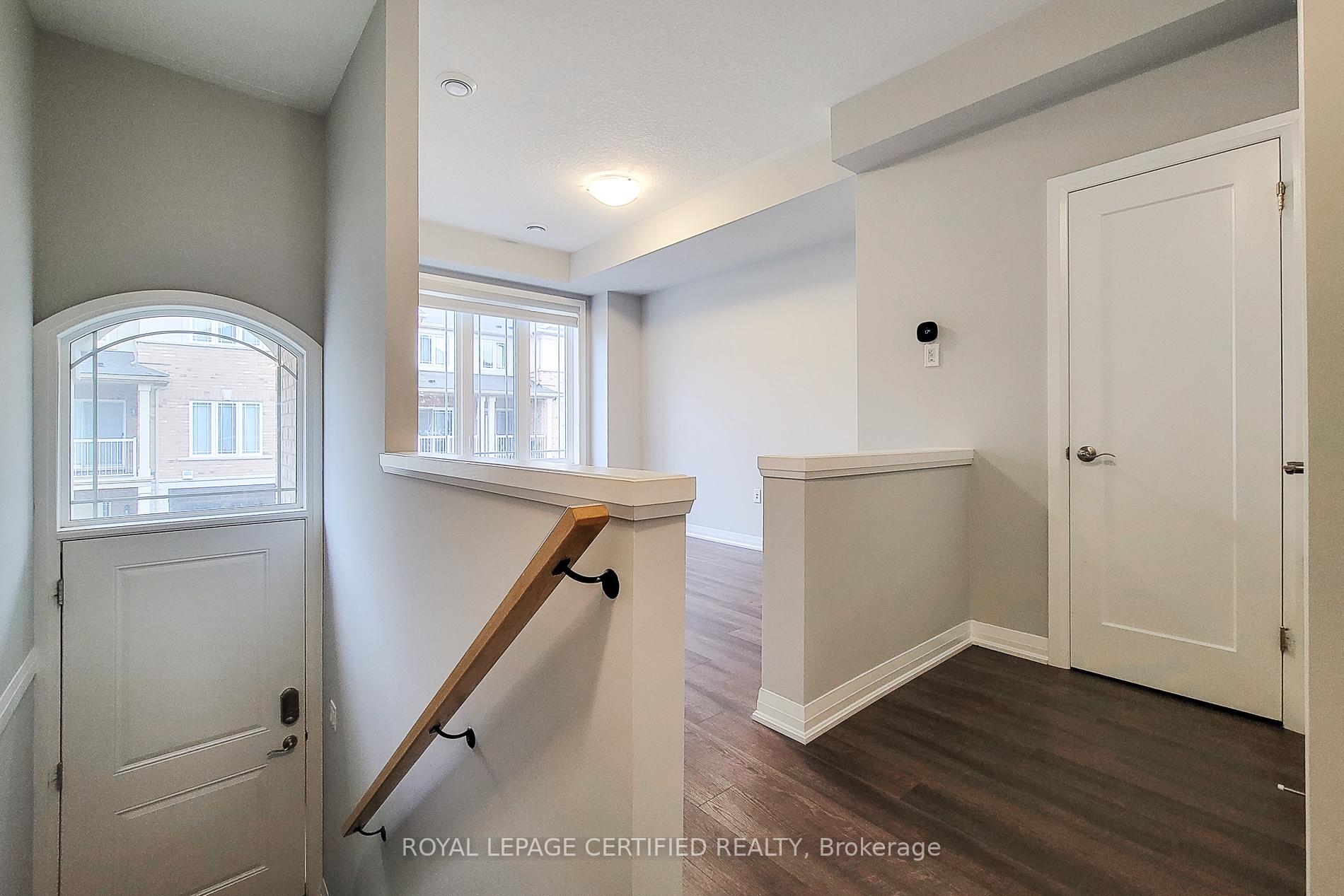 Photo 21 of 24 Aqua Lane N, Hamilton, Rural Ancaster — HOMEH