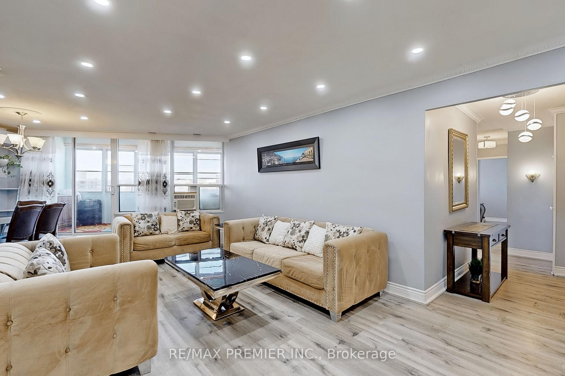 Photo 8 of Unit PH11, 60 Pavane Linkway, Toronto, Flemingdon Park — HOMEH