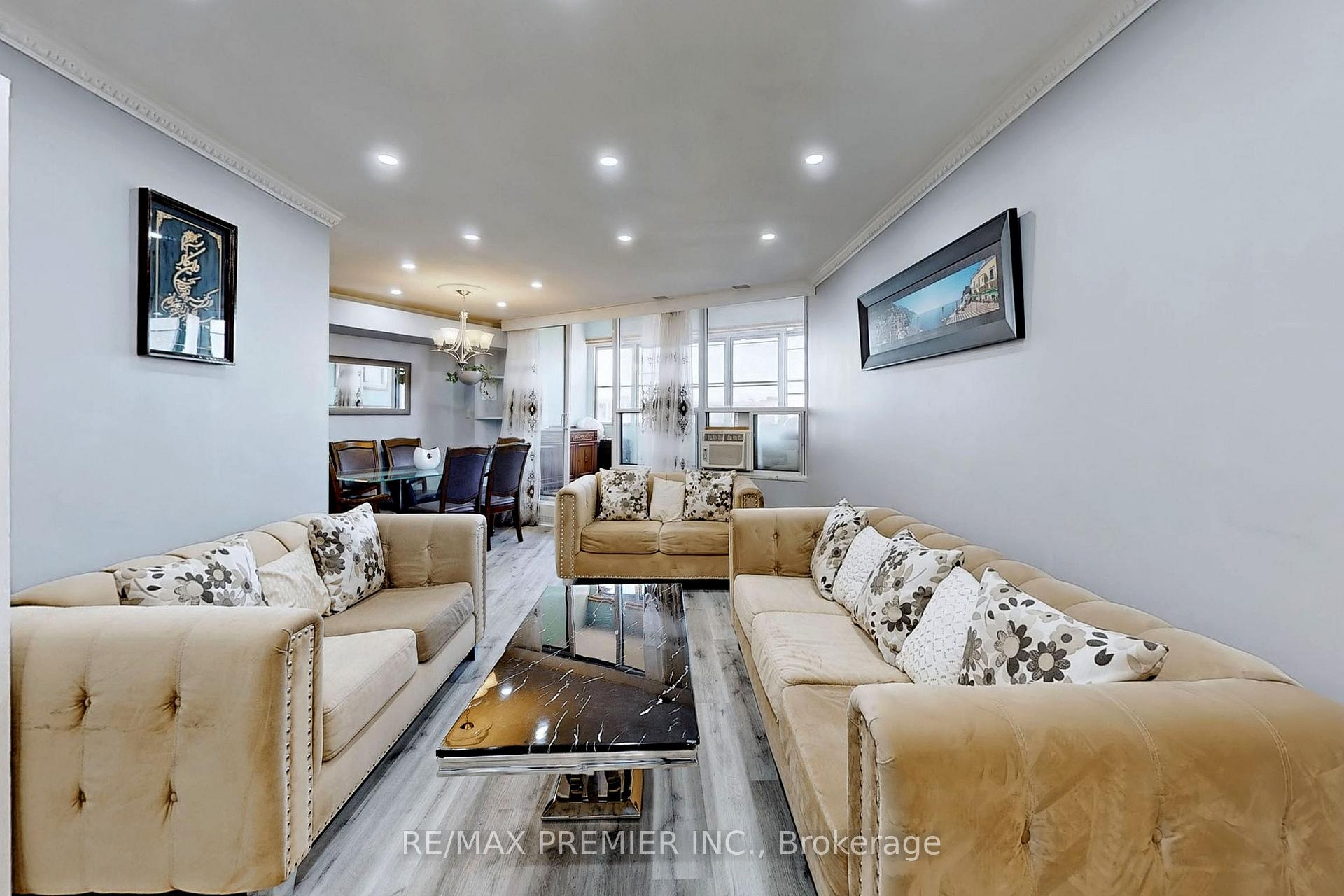 Photo 10 of Unit PH11, 60 Pavane Linkway, Toronto, Flemingdon Park — HOMEH