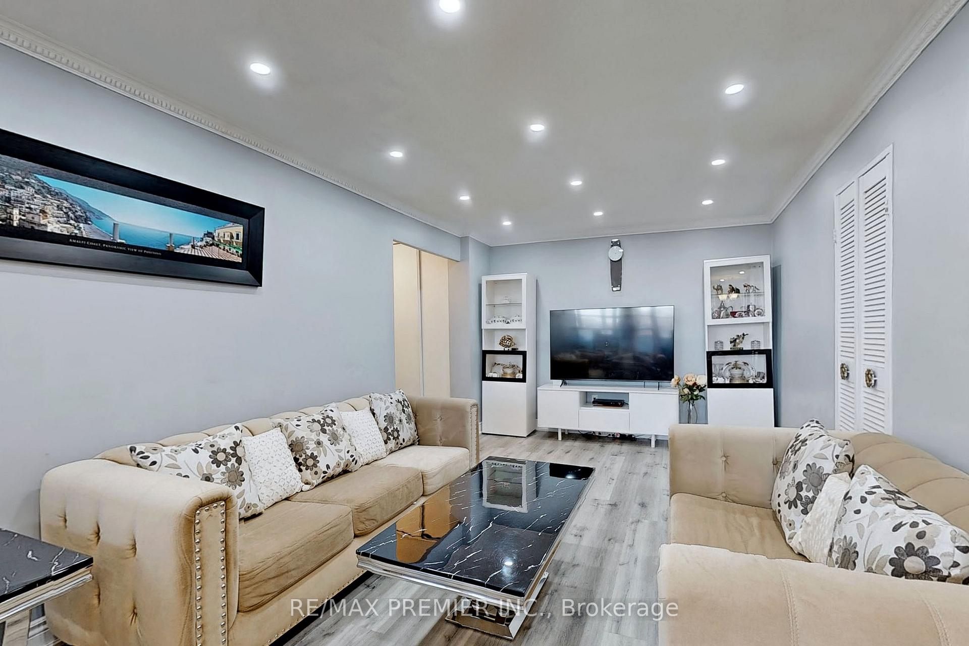 Photo 21 of Unit PH11, 60 Pavane Linkway, Toronto, Flemingdon Park — HOMEH