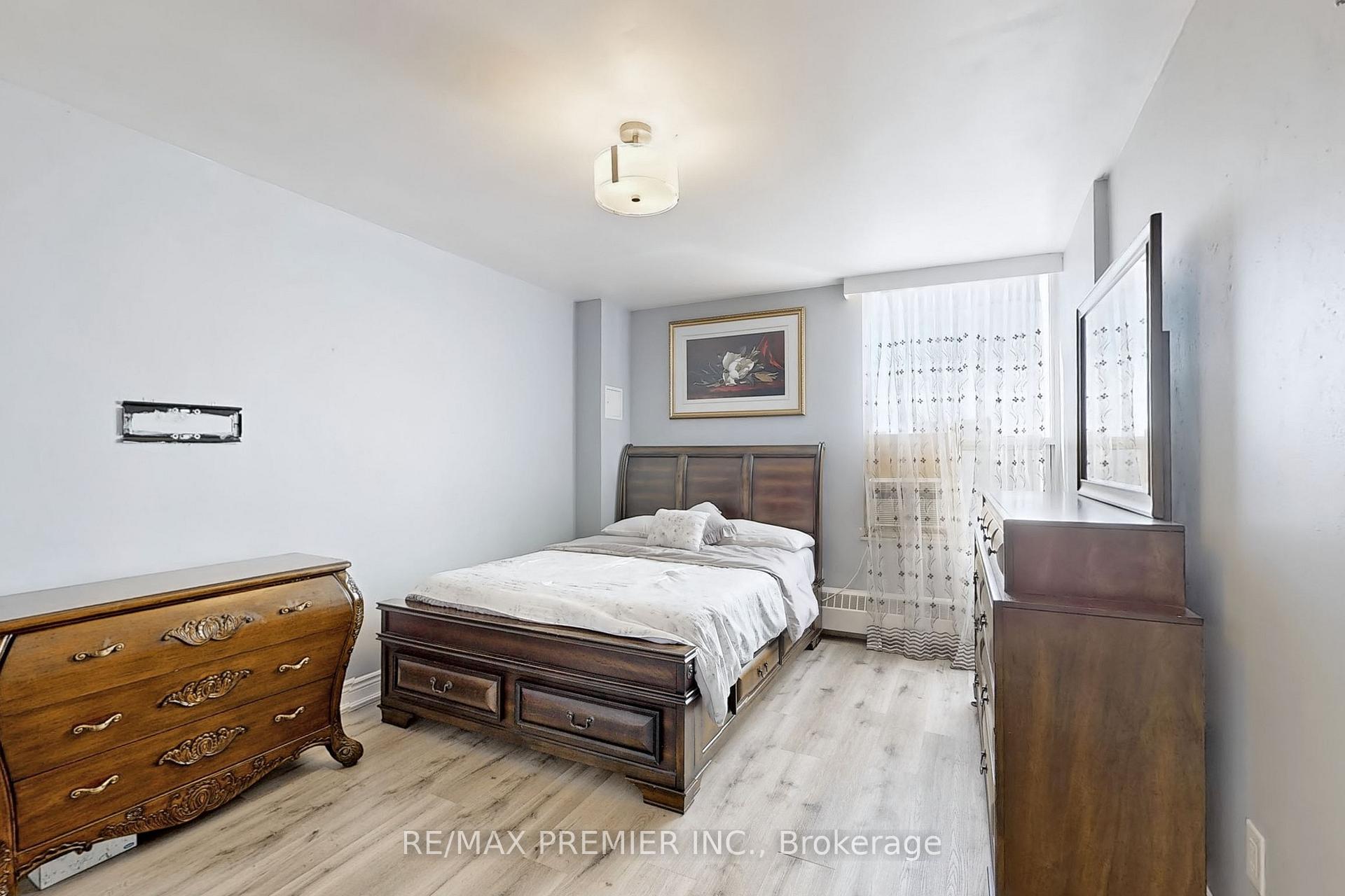 Photo 17 of Unit PH11, 60 Pavane Linkway, Toronto, Flemingdon Park — HOMEH