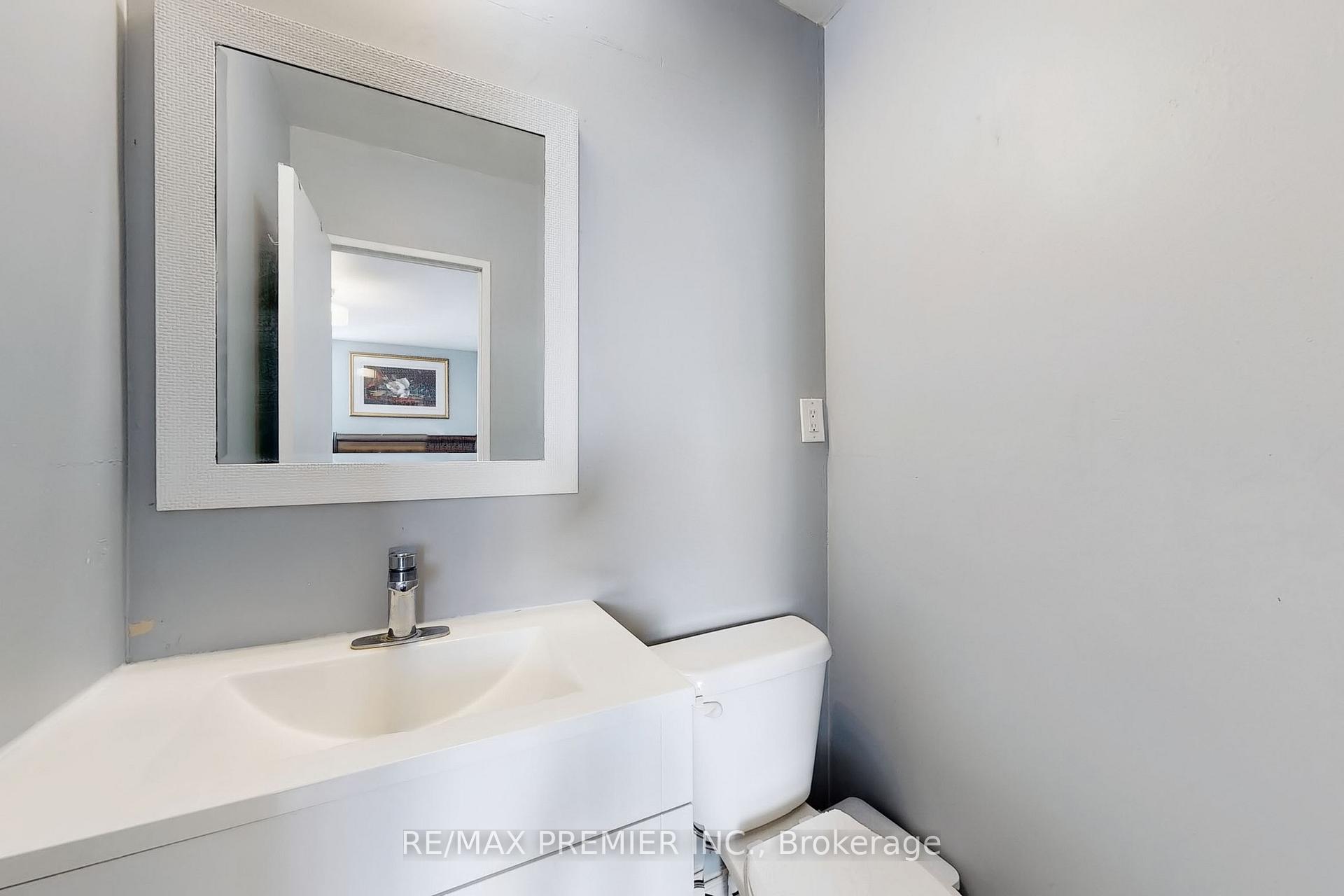 Photo 26 of Unit PH11, 60 Pavane Linkway, Toronto, Flemingdon Park — HOMEH