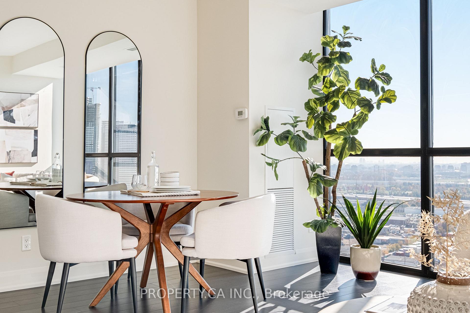 Photo 9 of Unit 2304, 2910 Highway 7, Vaughan, Concord — HOMEH