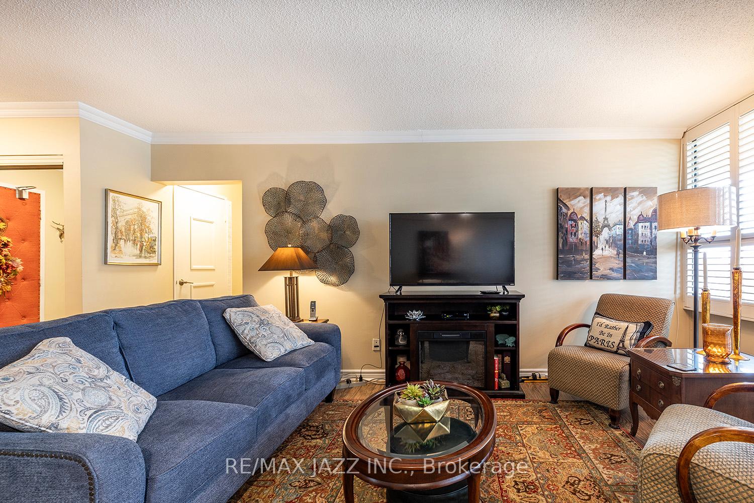 Photo 2 of Unit 418, 50 Richmond Street E, Oshawa, O'Neill — HOMEH