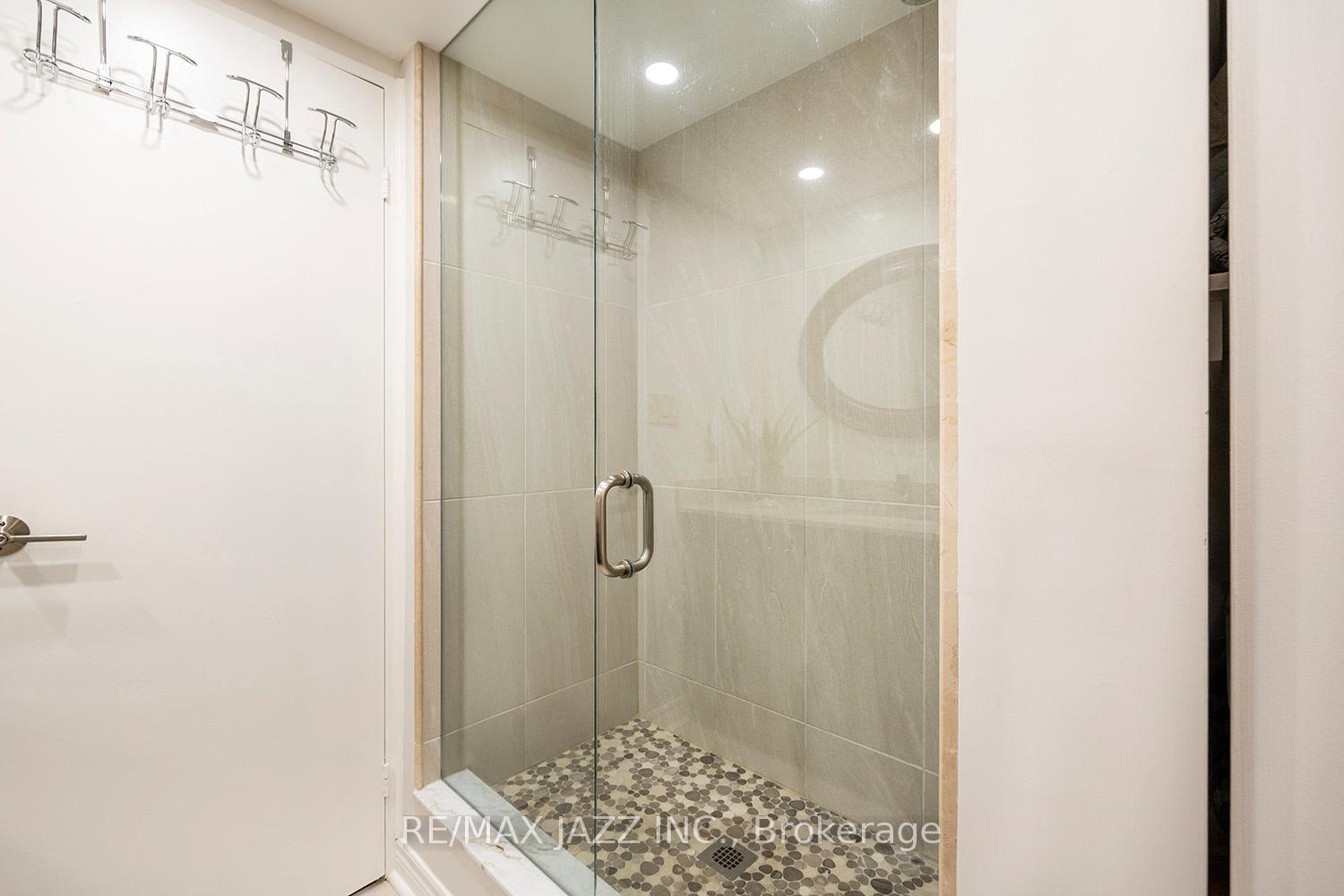 Photo 15 of Unit 418, 50 Richmond Street E, Oshawa, O'Neill — HOMEH