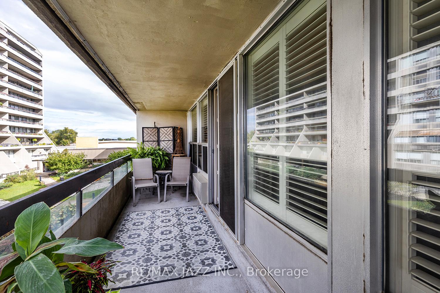 Photo 33 of Unit 418, 50 Richmond Street E, Oshawa, O'Neill — HOMEH