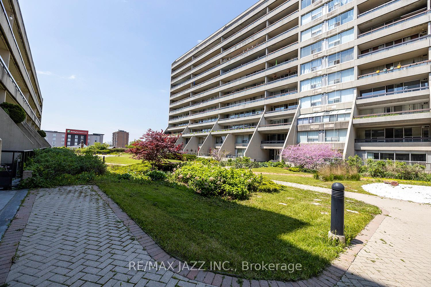 Photo 28 of Unit 418, 50 Richmond Street E, Oshawa, O'Neill — HOMEH