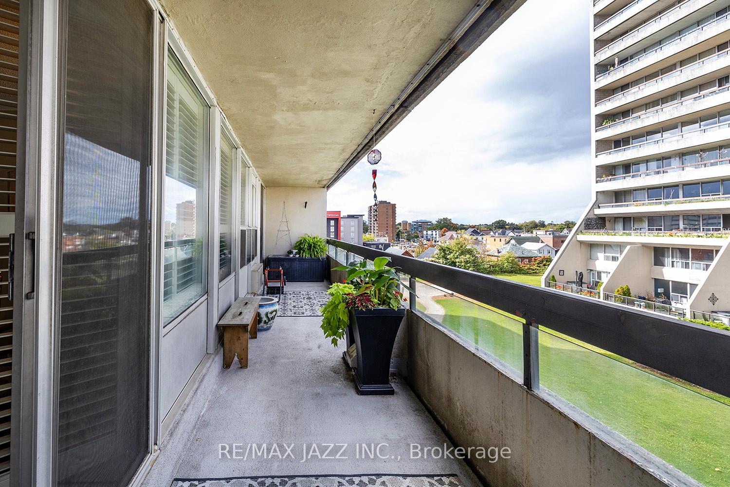 Photo 18 of Unit 418, 50 Richmond Street E, Oshawa, O'Neill — HOMEH