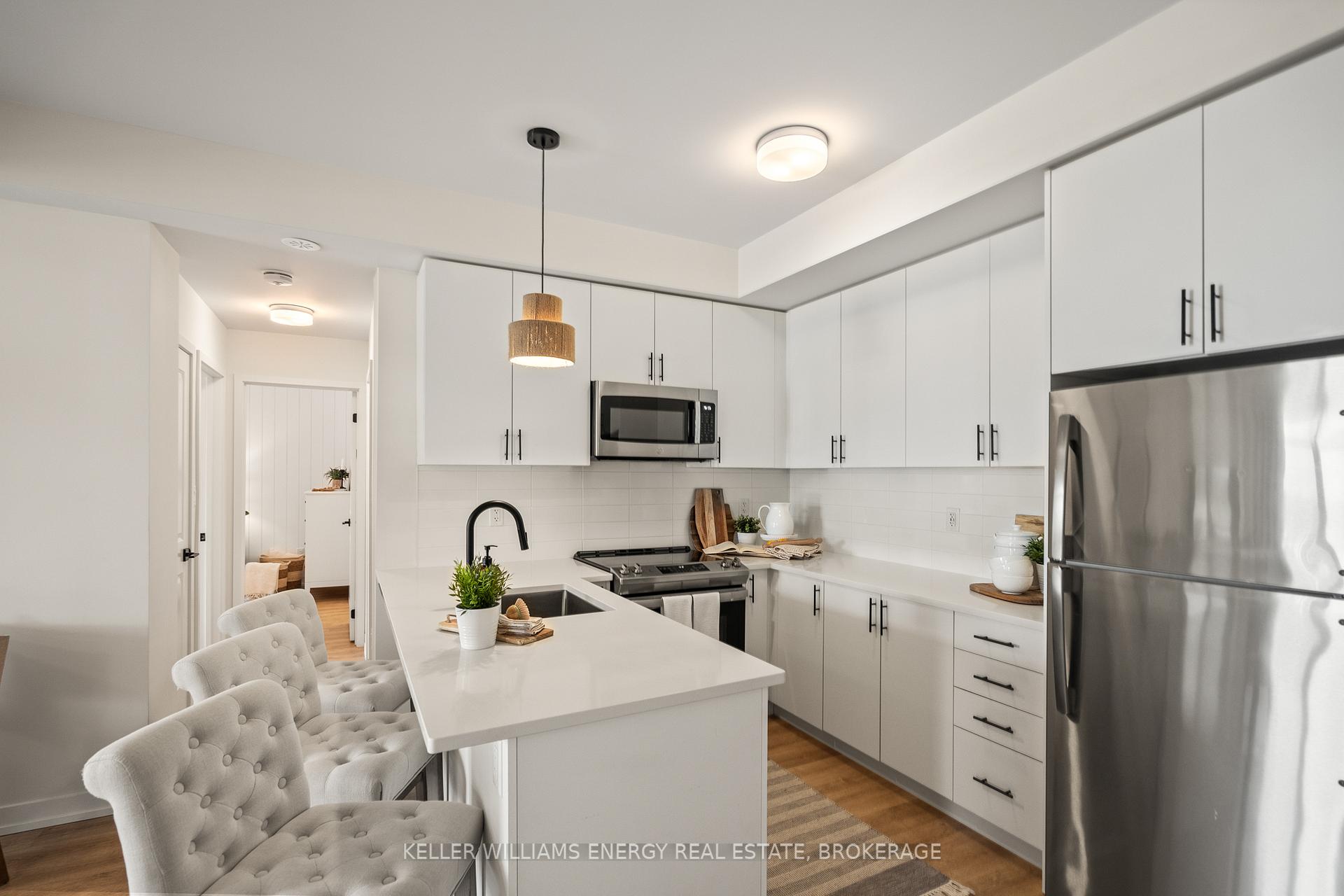Photo 14 of Unit 302, 2550 Castlegate Crossing, Pickering, Duffin Heights — HOMEH