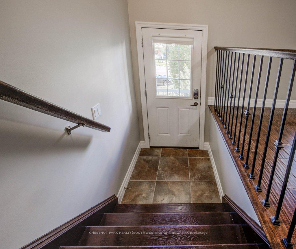 Photo 3 of Unit 2, 1180 Countrystone Drive, Kitchener — HOMEH