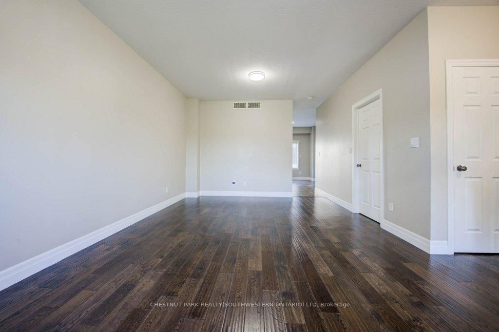 Photo 19 of Unit 2, 1180 Countrystone Drive, Kitchener — HOMEH