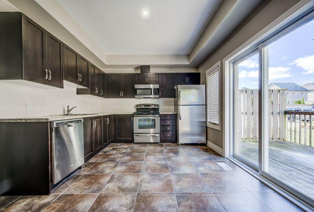 Photo 10 of Unit 2, 1180 Countrystone Drive, Kitchener — HOMEH