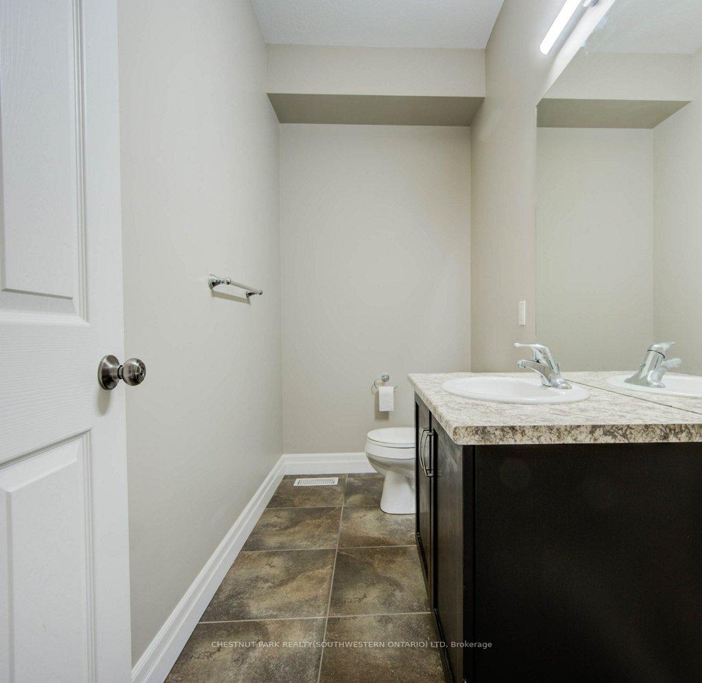 Photo 7 of Unit 2, 1180 Countrystone Drive, Kitchener — HOMEH