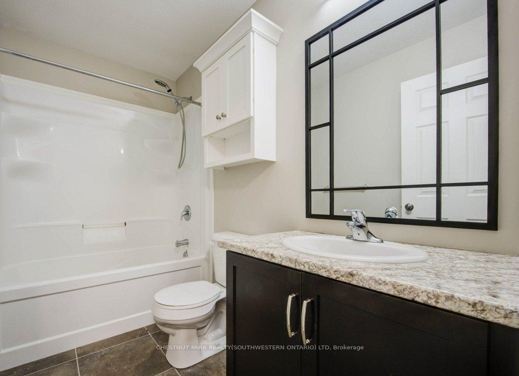Photo 13 of Unit 2, 1180 Countrystone Drive, Kitchener — HOMEH