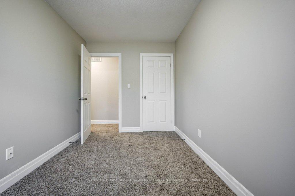 Photo 17 of Unit 2, 1180 Countrystone Drive, Kitchener — HOMEH
