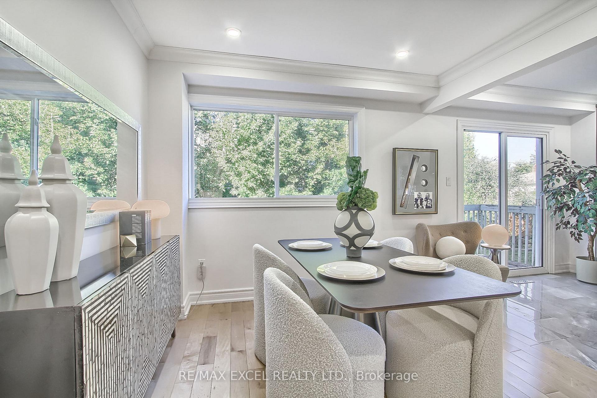 Photo 28 of 1 New Havens Way, Markham, Thornhill — HOMEH