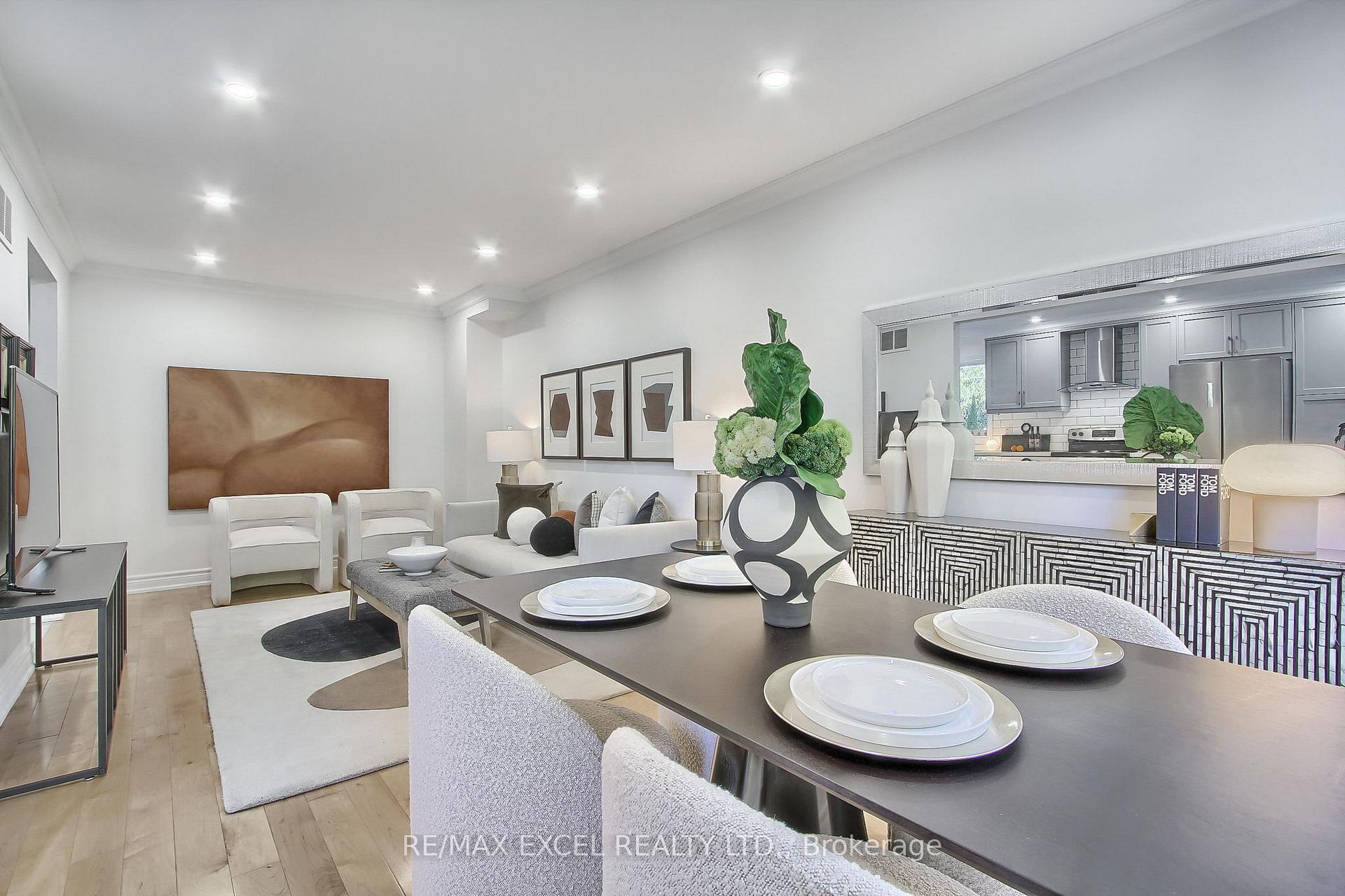 Photo 27 of 1 New Havens Way, Markham, Thornhill — HOMEH