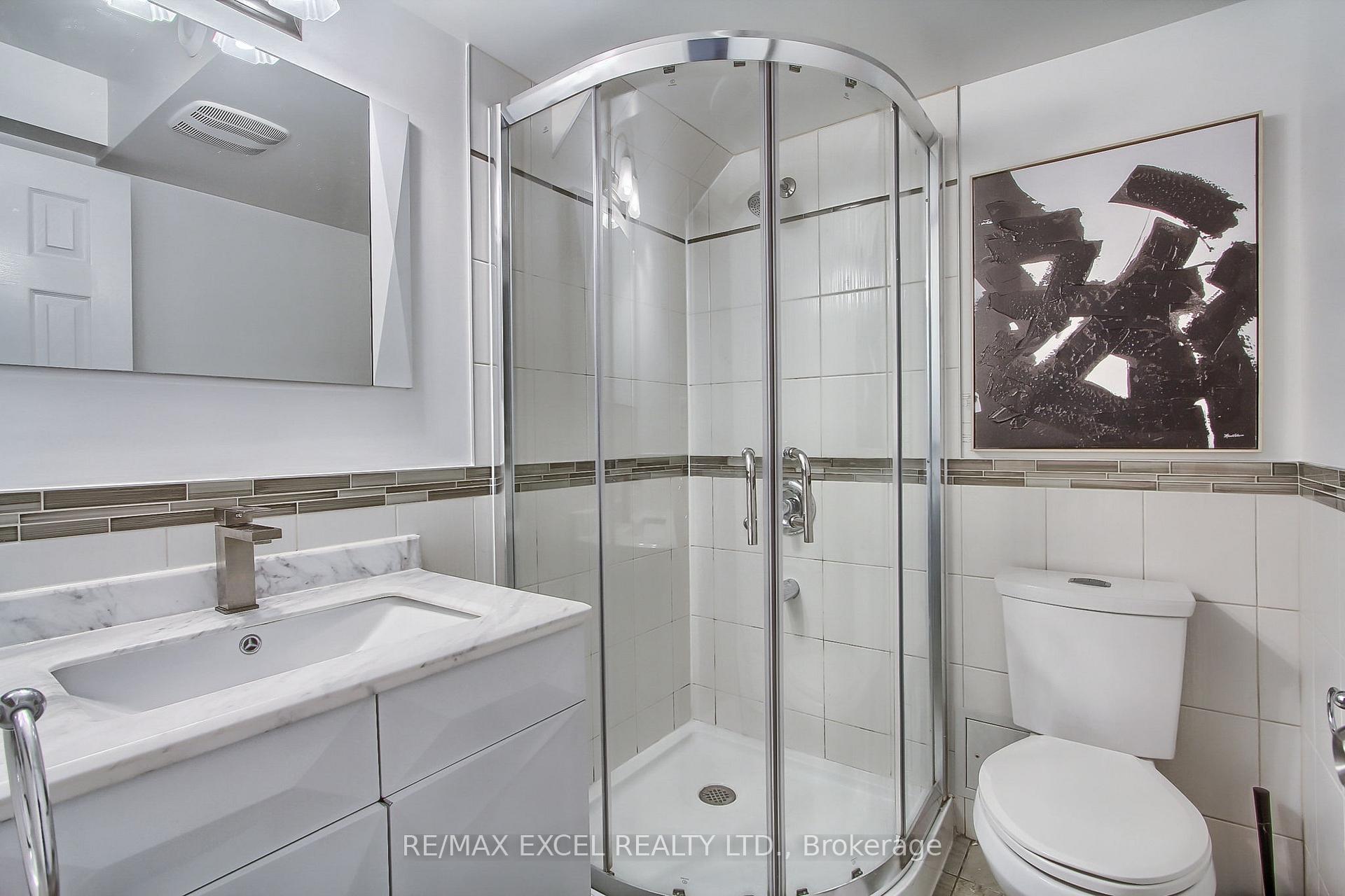 Photo 29 of 1 New Havens Way, Markham, Thornhill — HOMEH